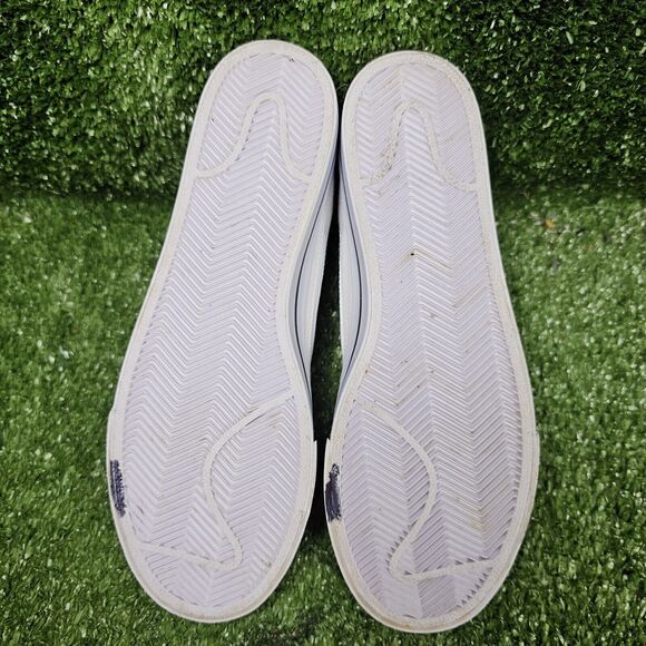 Nike White Slip-On Athletic Shoes - Picture 8 of 10